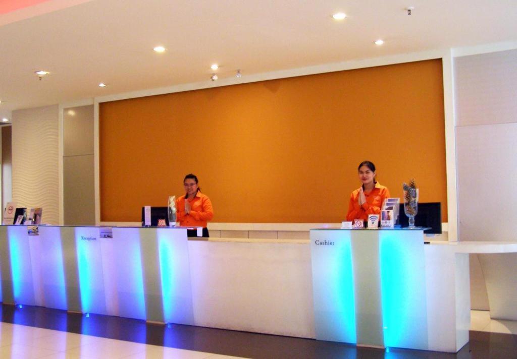 Iyarin@Tuk Chang Ratchayothin Hotel Bangkok Exterior photo