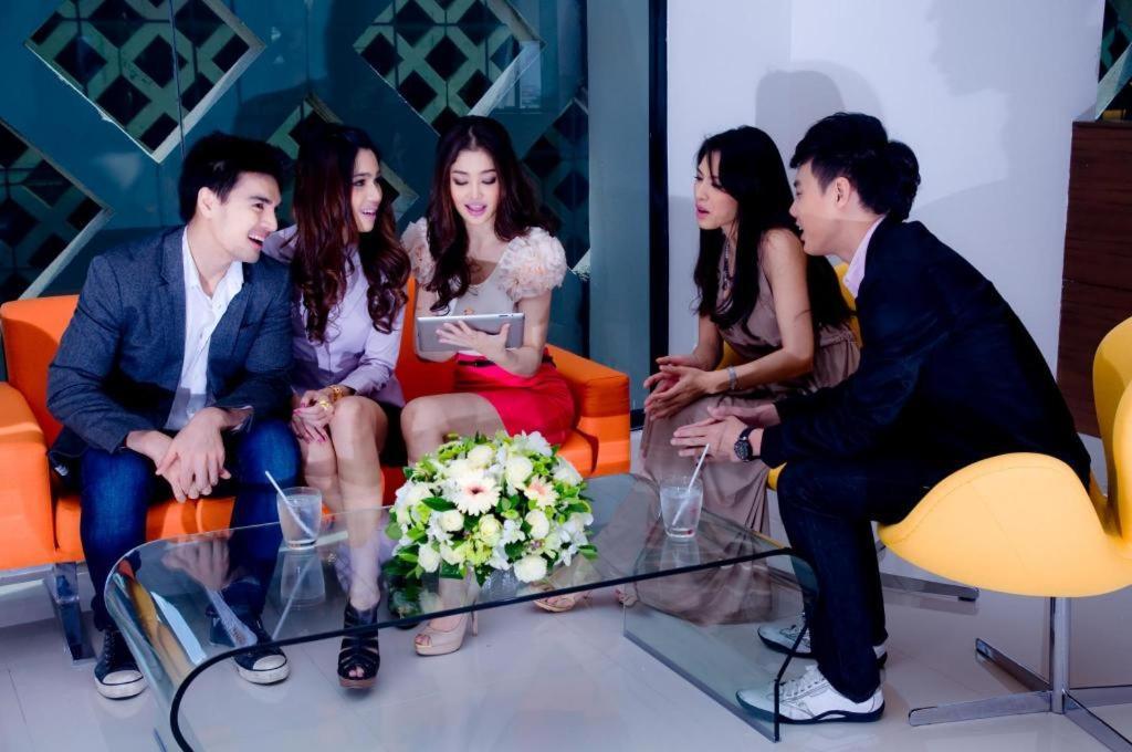 Iyarin@Tuk Chang Ratchayothin Hotel Bangkok Exterior photo