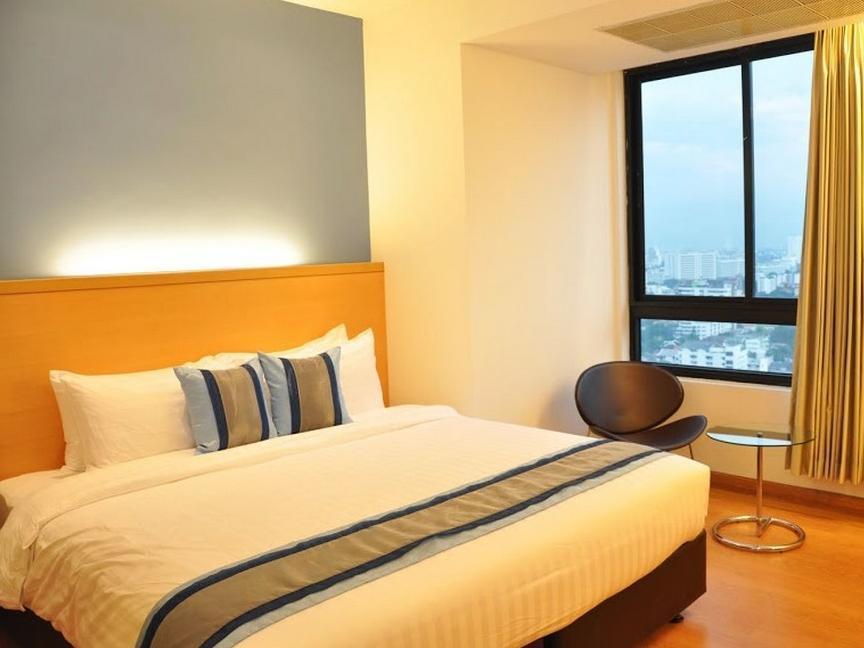 Iyarin@Tuk Chang Ratchayothin Hotel Bangkok Exterior photo